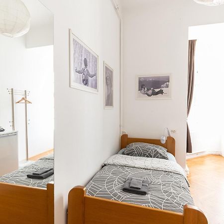 Galeria Rooms Ljubljana Bagian luar foto