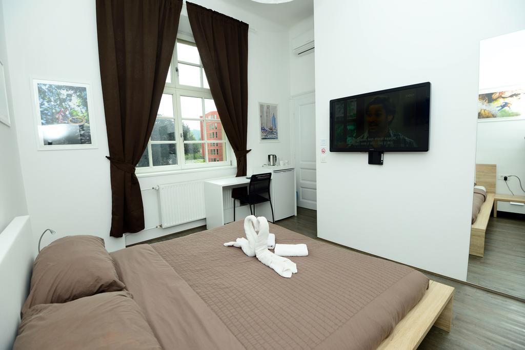 Galeria Rooms Ljubljana Ruang foto