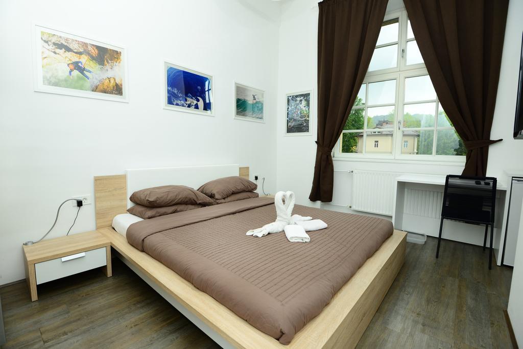 Galeria Rooms Ljubljana Ruang foto