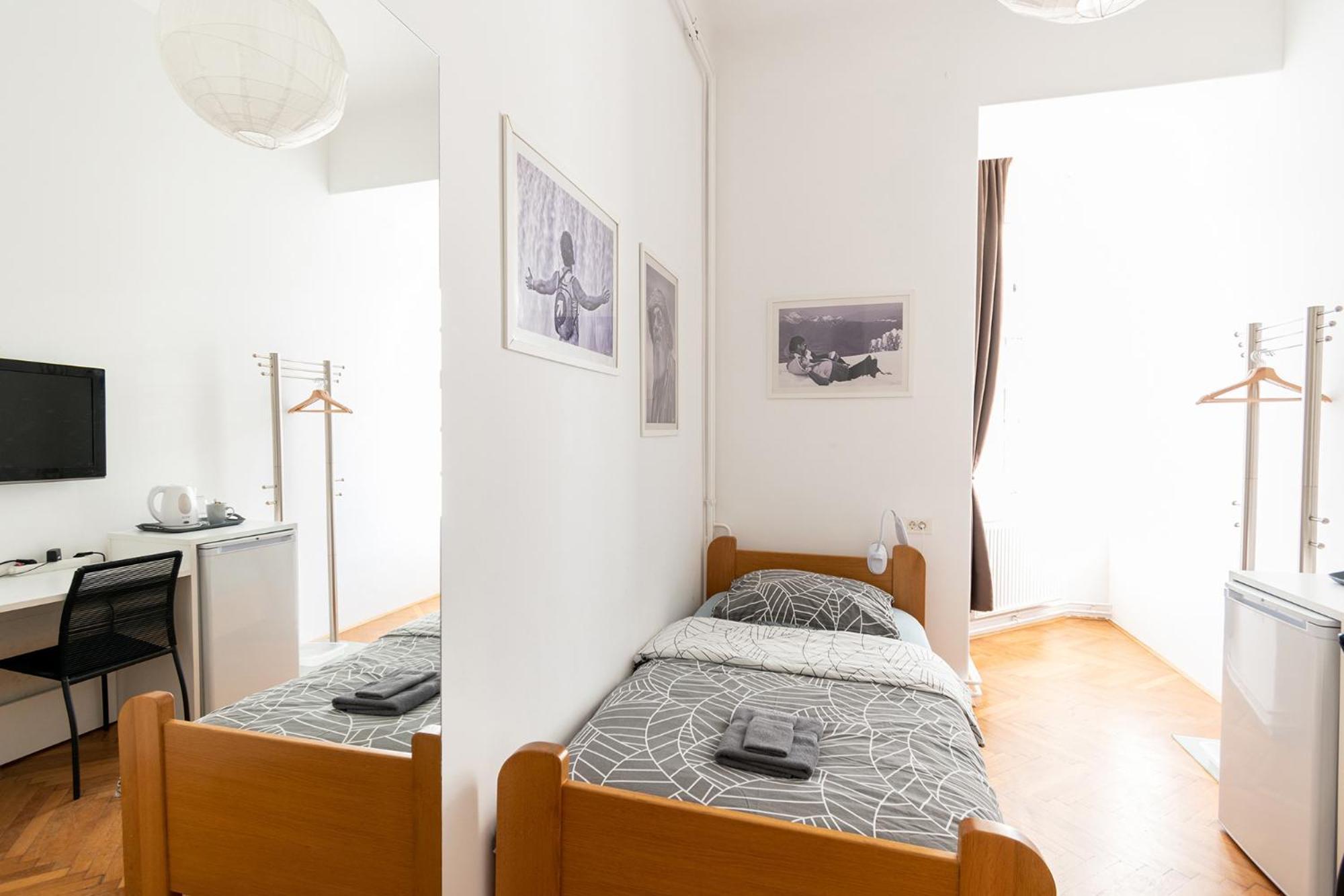 Galeria Rooms Ljubljana Bagian luar foto